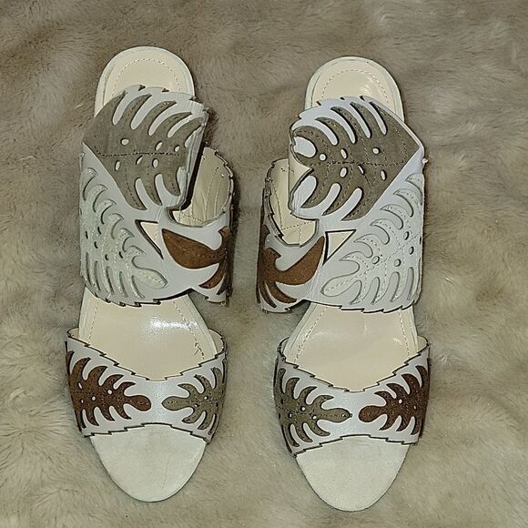 J RENEE' ANHELINA LEATHER LEAF PATTERN HEELS PUMPS, SIZE 10 - NEW - Picture 6 of 14